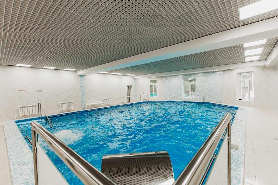 Бассейн в санатории Узбекистан город Кисловодск - фотография