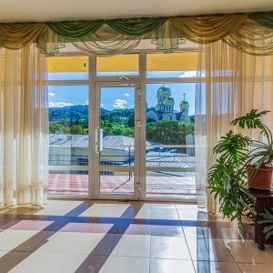 Выход на балкон в санатории Узбекистан город Кисловодск - фотография