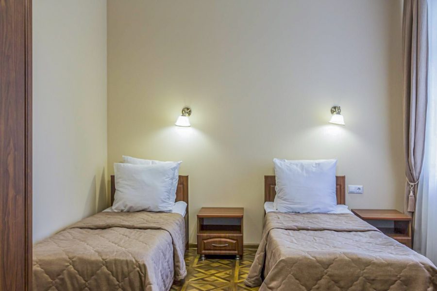 Номер Сюит джуниор корпус №2 — 30м в санатории Узбекистан город Кисловодск - фотография