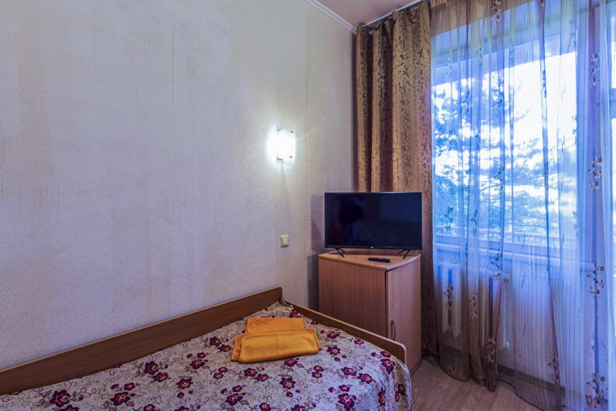 Номер Стандарт Повышенной комфортности корпус №2 в санатории Узбекистан город Кисловодск - фотография