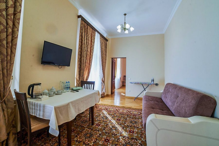 Номер Люкс корпус №2 — 44м в санатории Узбекистан город Кисловодск - фотография