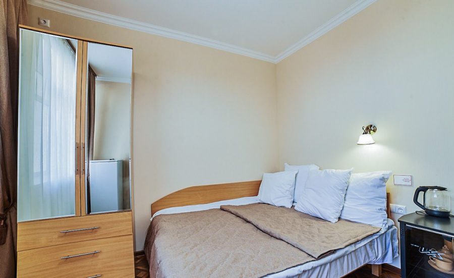 Номер Сюит джуниор — 10м в санатории Узбекистан город Кисловодск - фотография