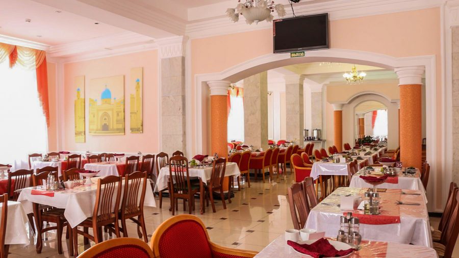 Зал питания в санатории Узбекистан город Кисловодск - фотография