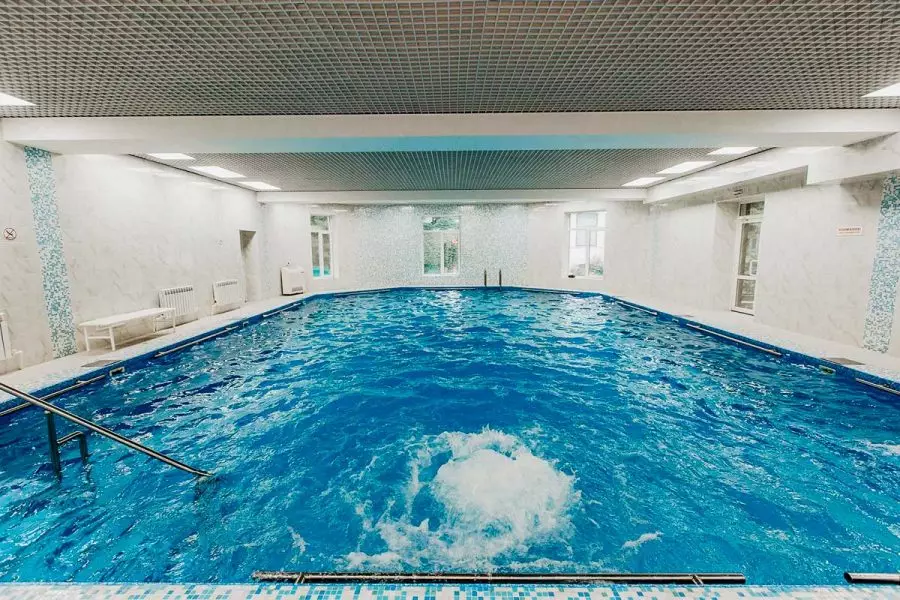 Бассейн в санатории Узбекистан город Кисловодск - фотография