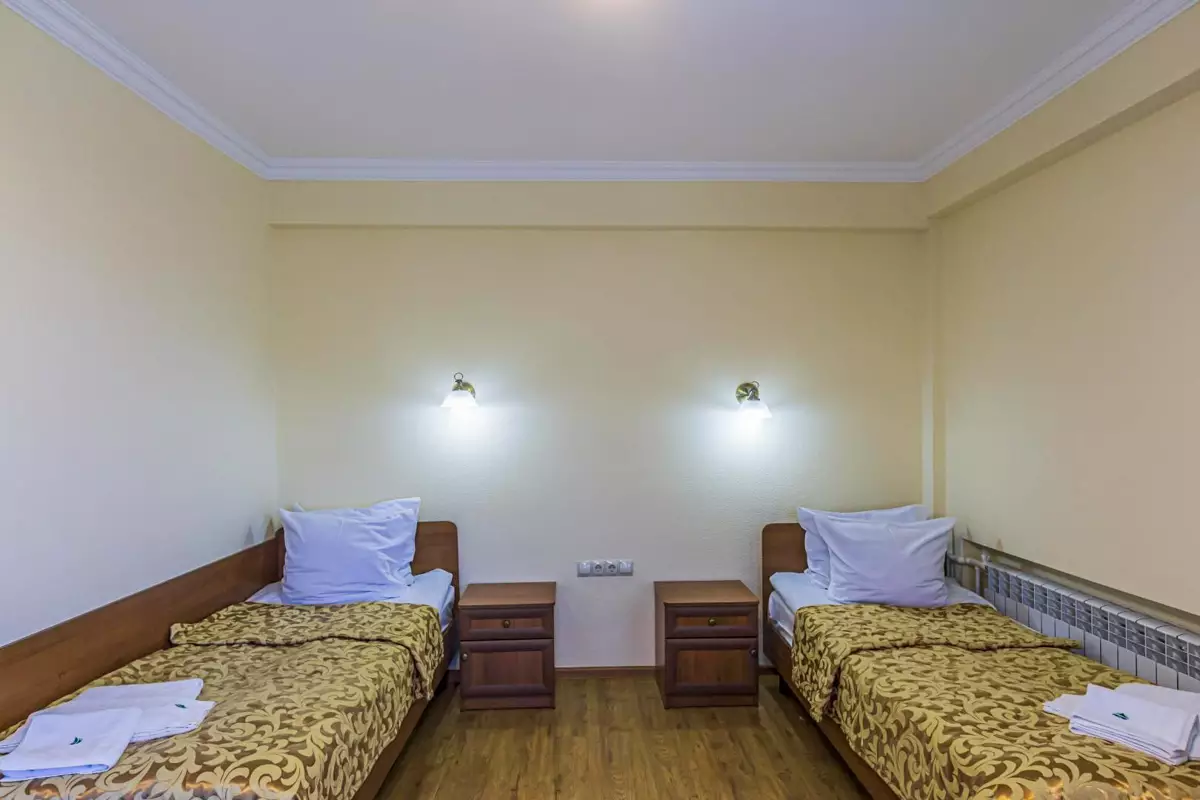 Номер Сюит джуниор корпус №2 — 28м в санатории Узбекистан город Кисловодск - фотография