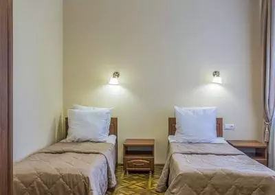 Номер Сюит джуниор корпус №2 — 30м в санатории Узбекистан город Кисловодск - фотография