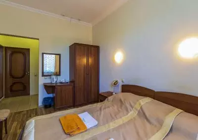 Номер двухместный улучшенный — 14м в санатории Узбекистан город Кисловодск - фотография