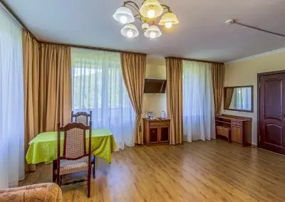 Номер Сюит джуниор корпус №2 — 28м в санатории Узбекистан город Кисловодск - фотография