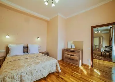 Номер Люкс корпус №2 — 44м в санатории Узбекистан город Кисловодск - фотография